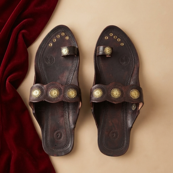 Sunlit Legacy - Women’s Kolhapuris