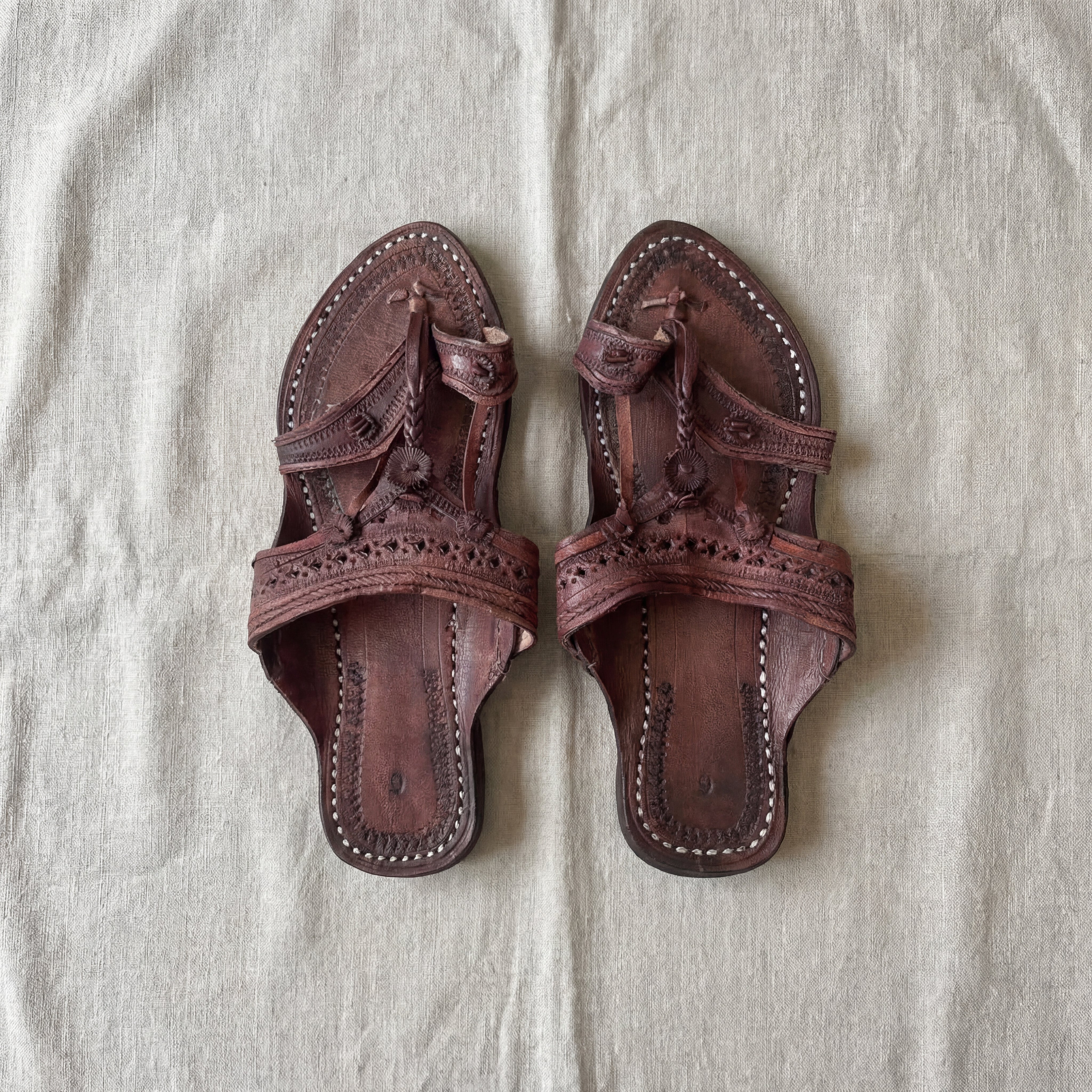 The Regal Legacy - Women's Kolhapuris | Limited Edition