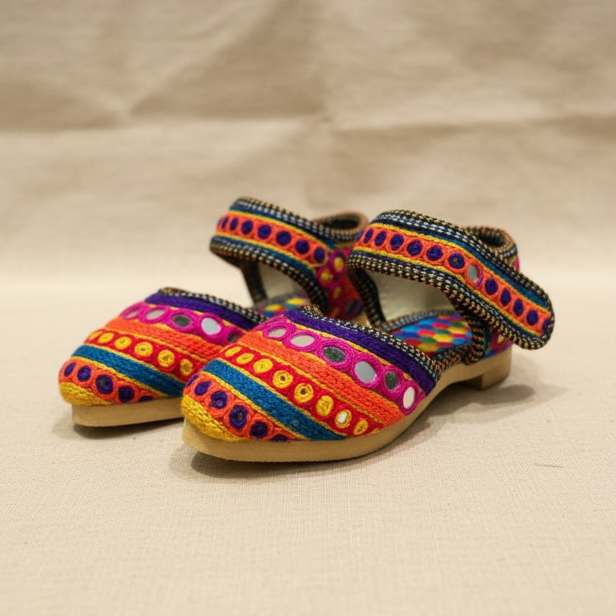 The Tiny Raas - Girls' Kolhapuris