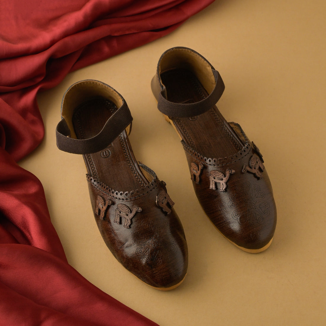 The Desert Muse - Women's Kolhapuris