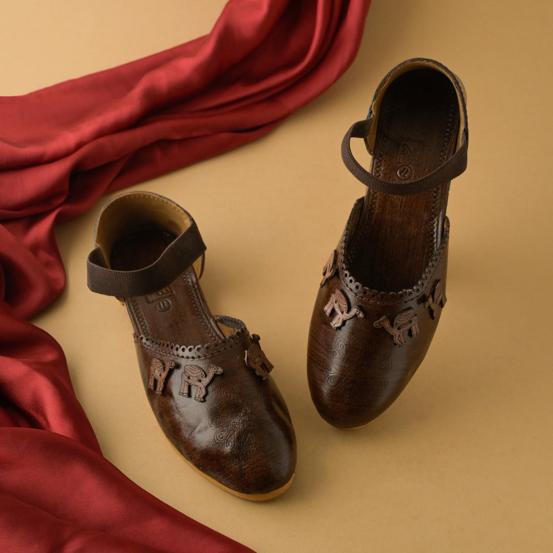 The Desert Muse - Women's Kolhapuris