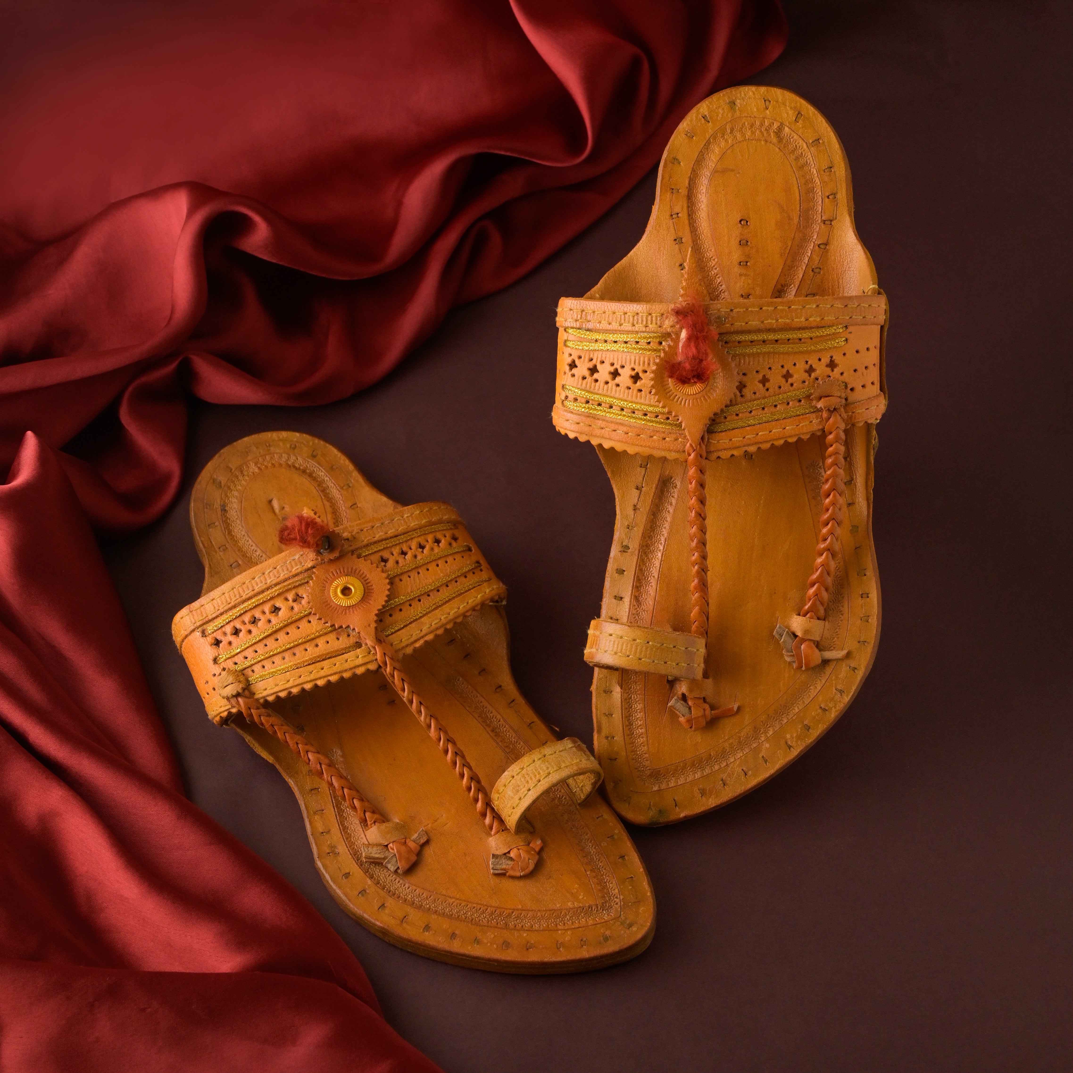 The Caramel Stitch - Men's Kolhapuris